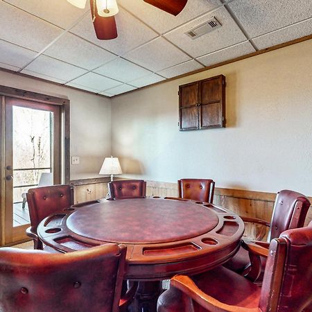 Bougie Bear Cabin Morganton Екстер'єр фото
